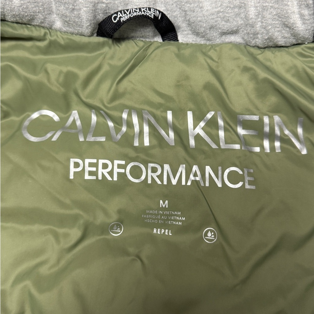 Calvin Klein Performance Repel Hooded Puffer Vest - Picture 6 of 9